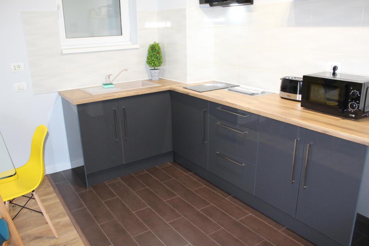 Randevu Apartment Oradea Luaran gambar