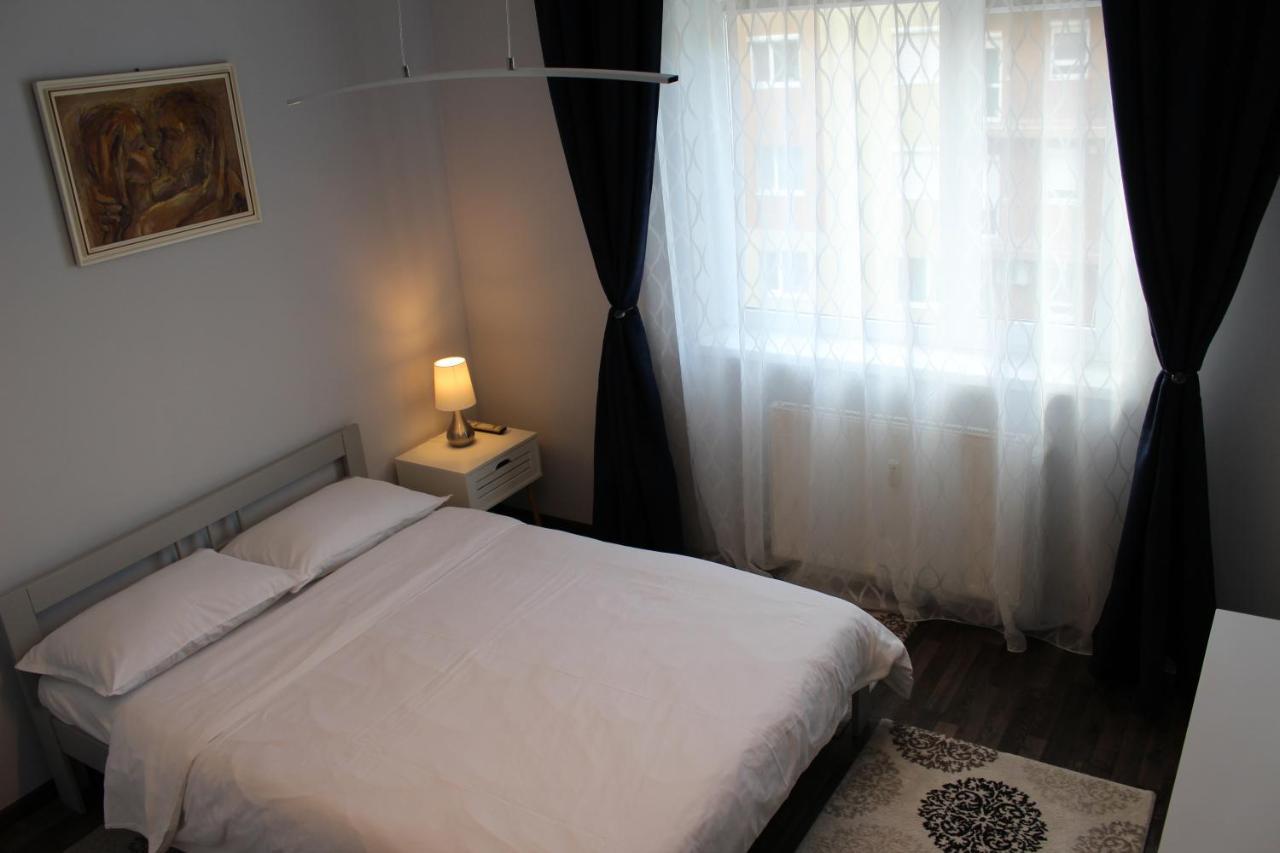 Randevu Apartment Oradea Luaran gambar